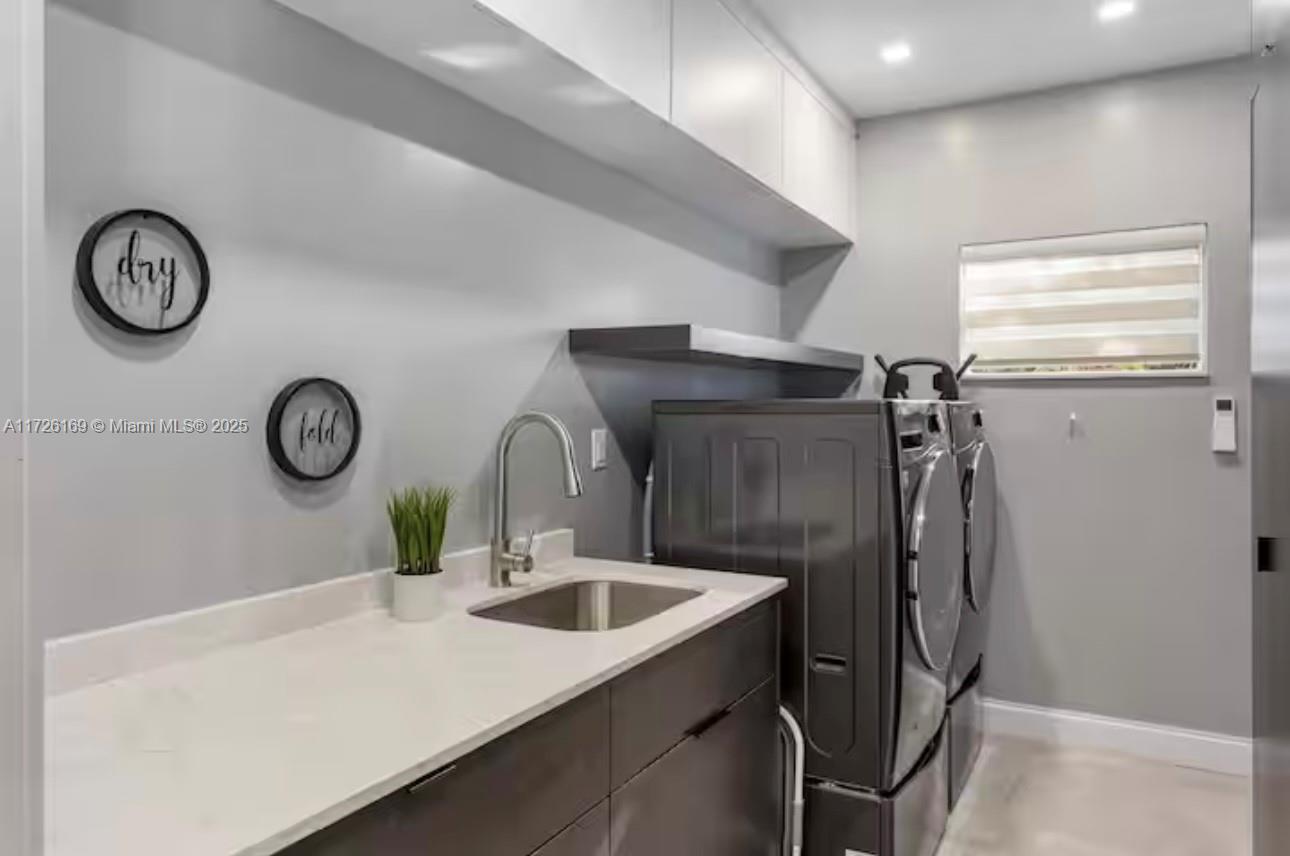 1ST ADDN BISCAYNE LAWN - Residential Lease