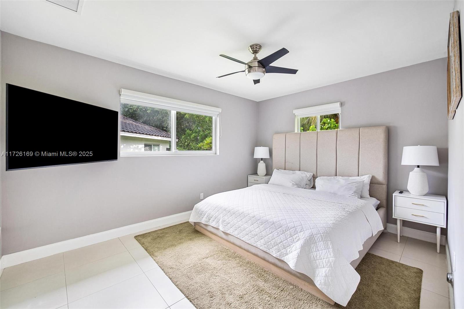 1ST ADDN BISCAYNE LAWN - Residential Lease