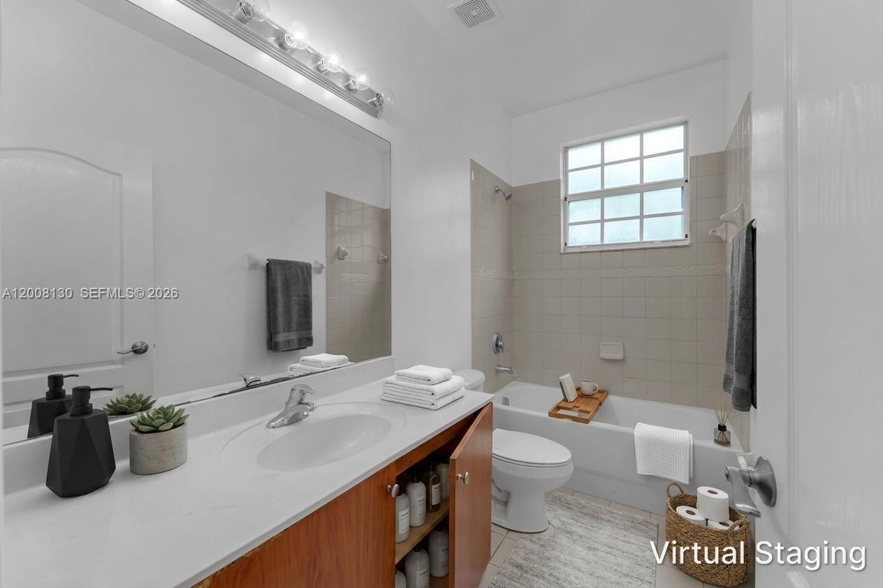 VILLAS AT PORTOFINO EAST - Residential