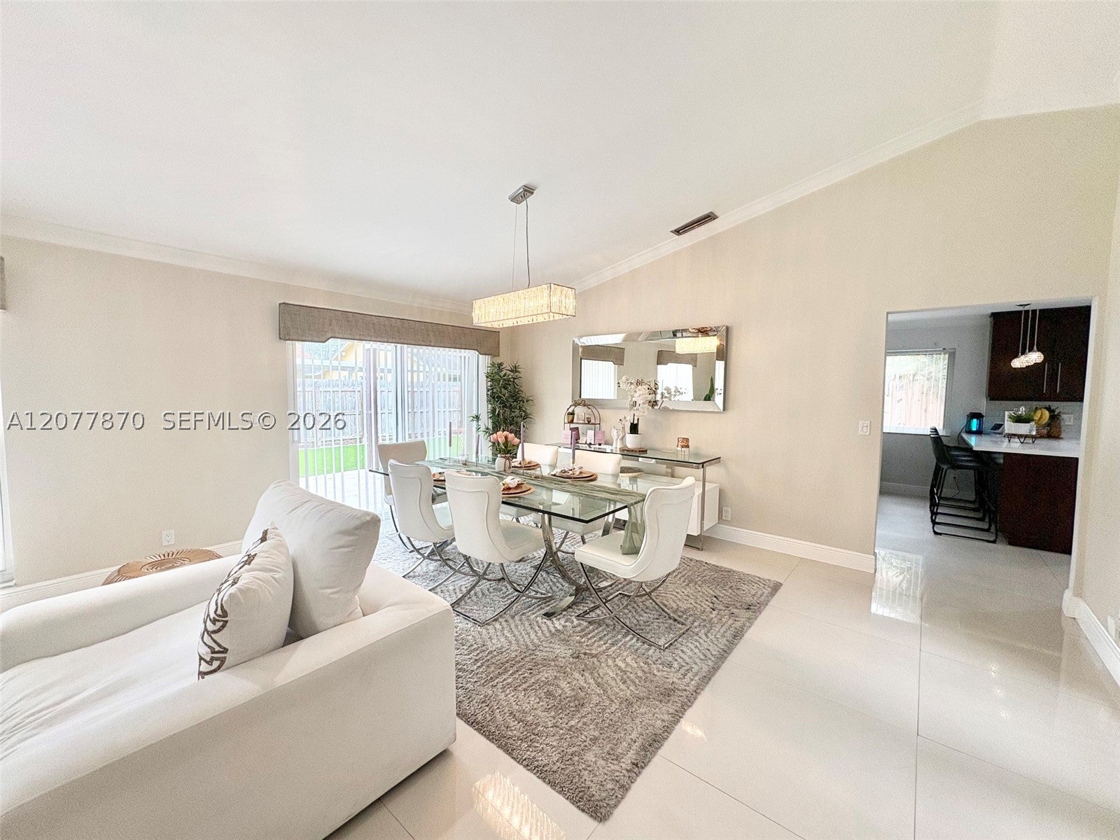 8541 NW 54th St