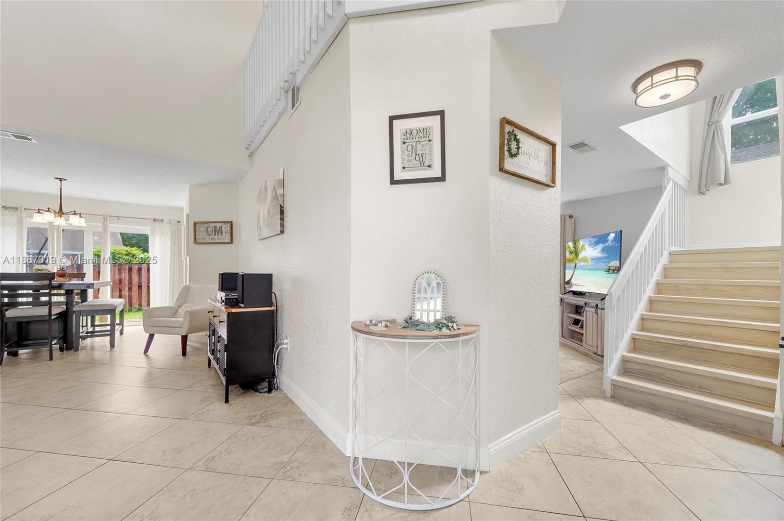 Hampton Lakes - Residential