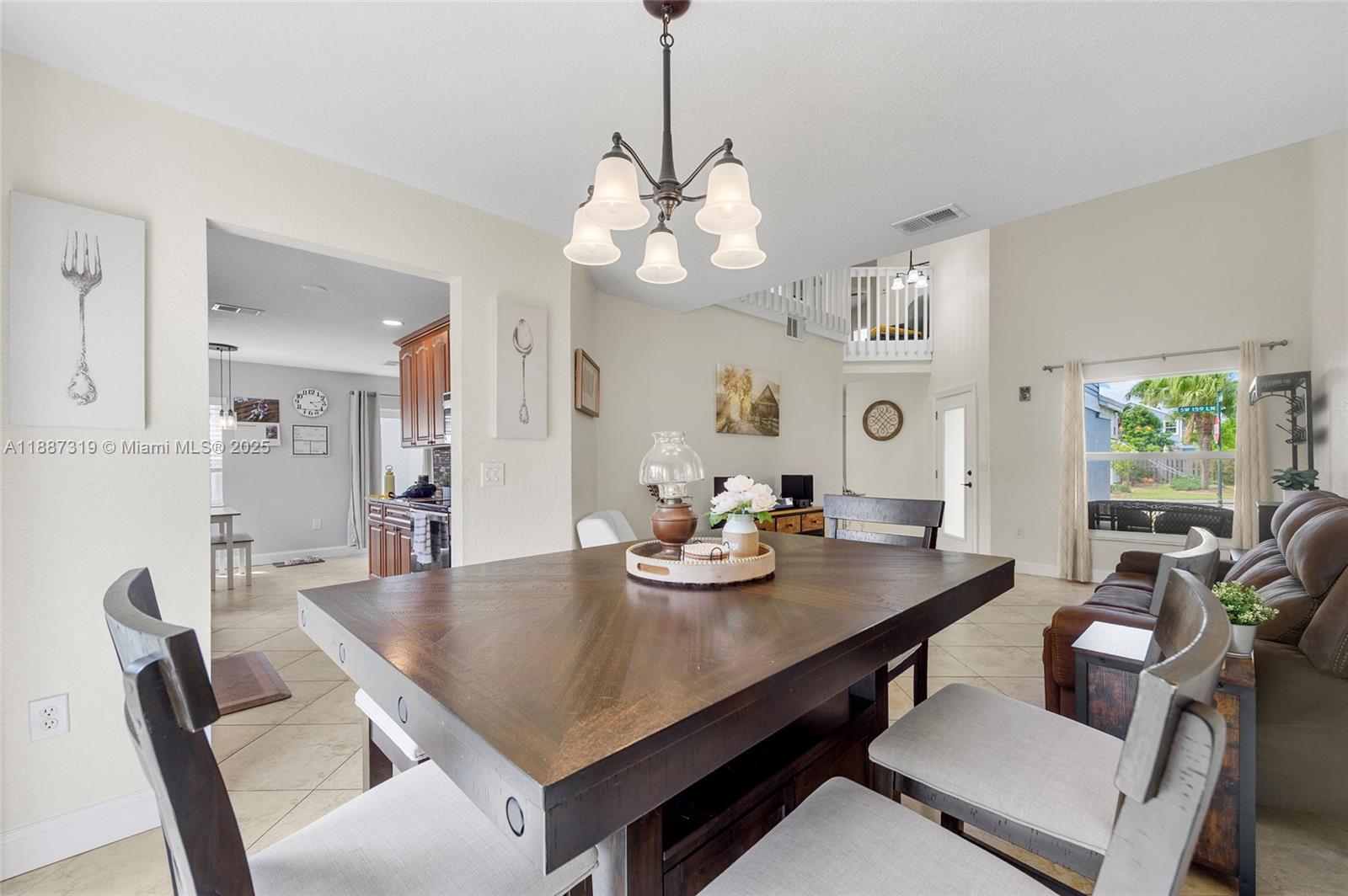 Hampton Lakes - Residential