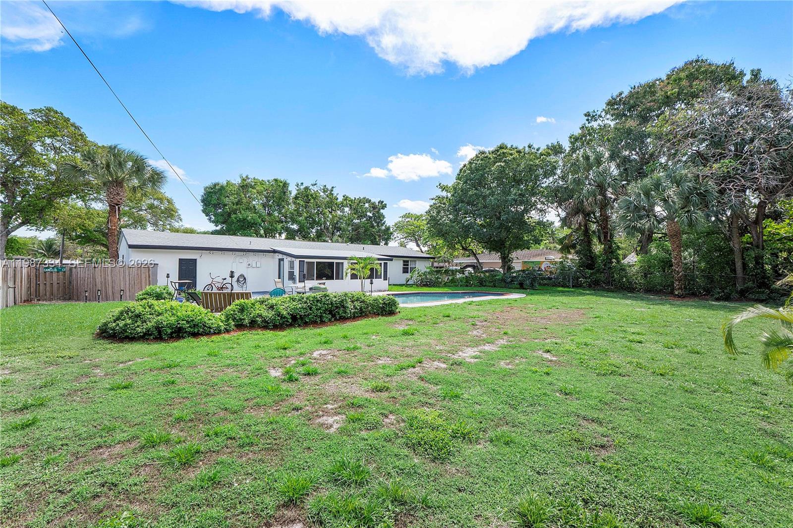 PLANTATION GARDENS - Residential