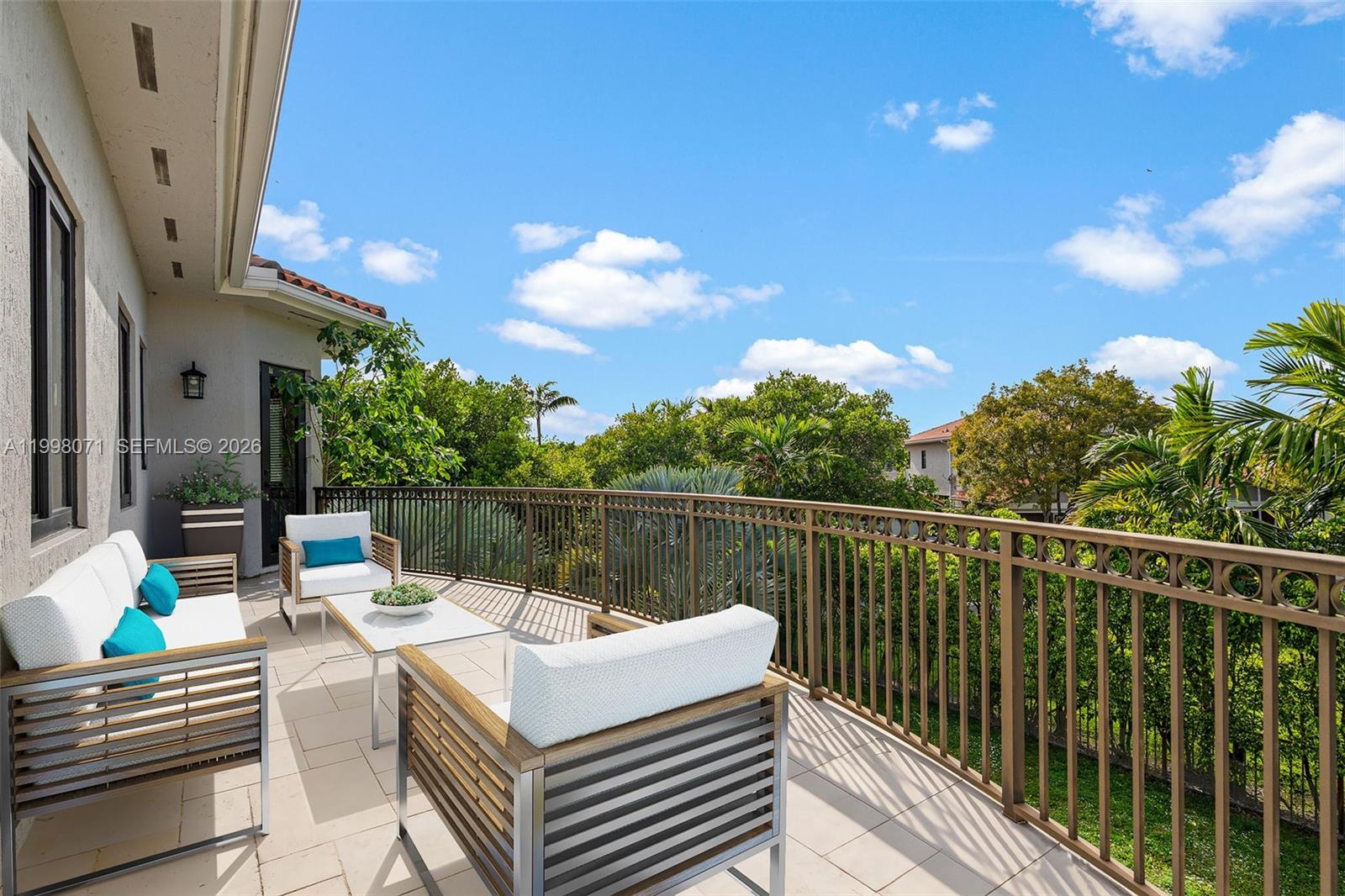 CUTLER CAY - Residential