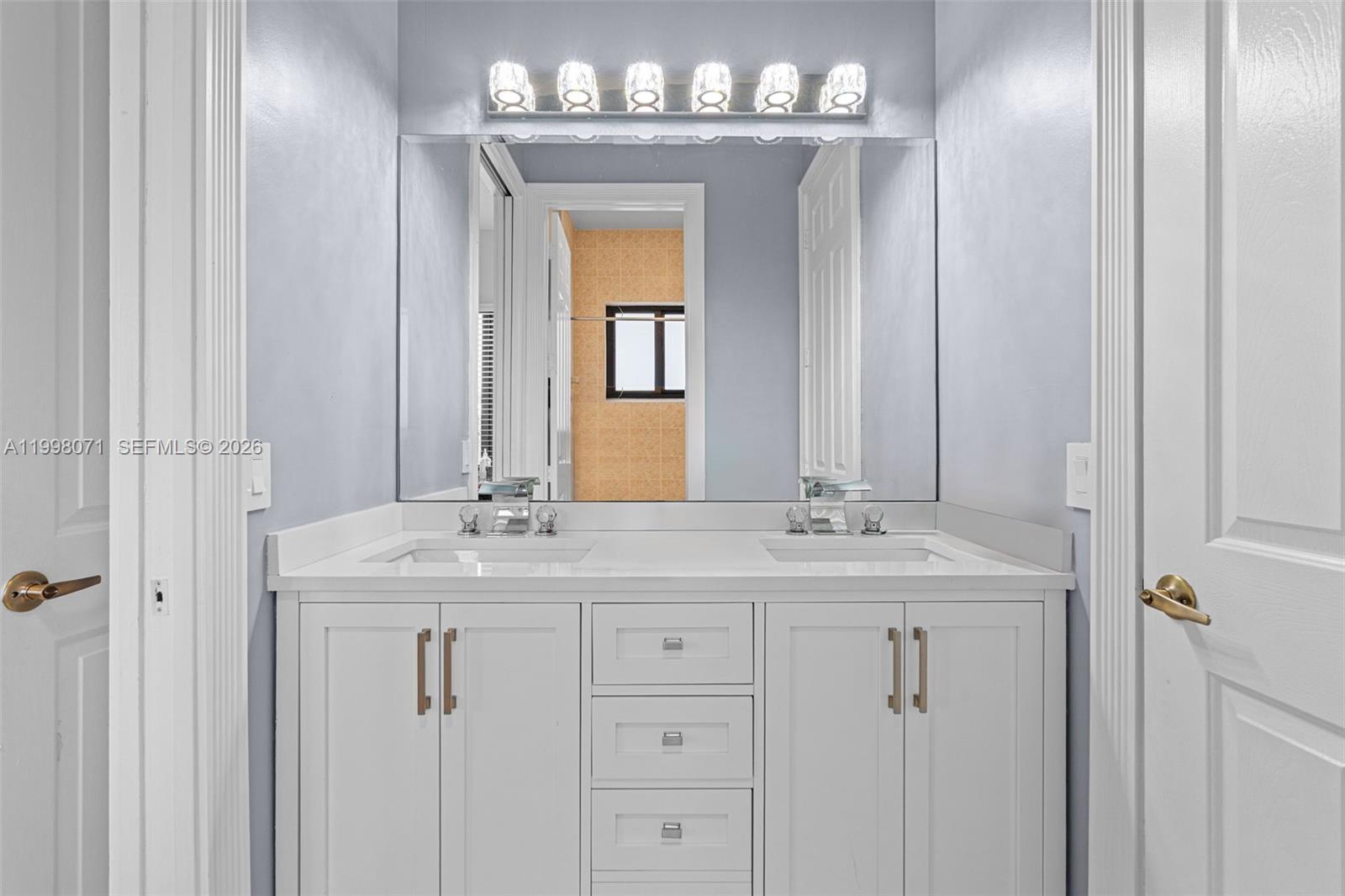 CUTLER CAY - Residential