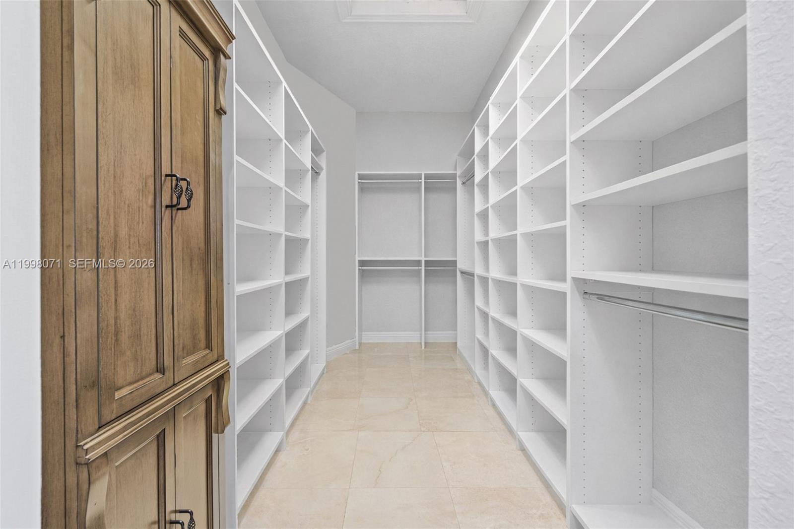 CUTLER CAY - Residential