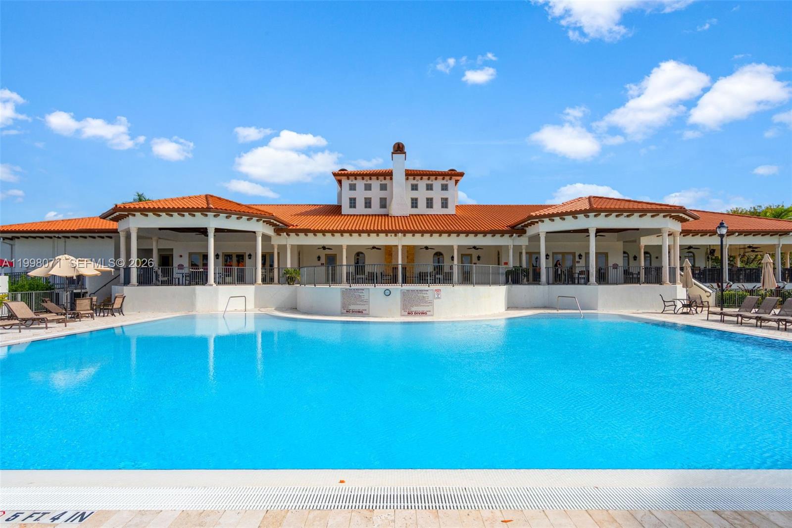 CUTLER CAY - Residential