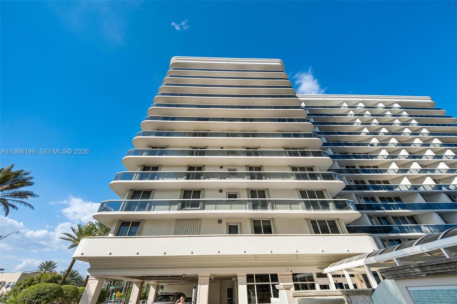 SOLIMAR CONDO - Residential