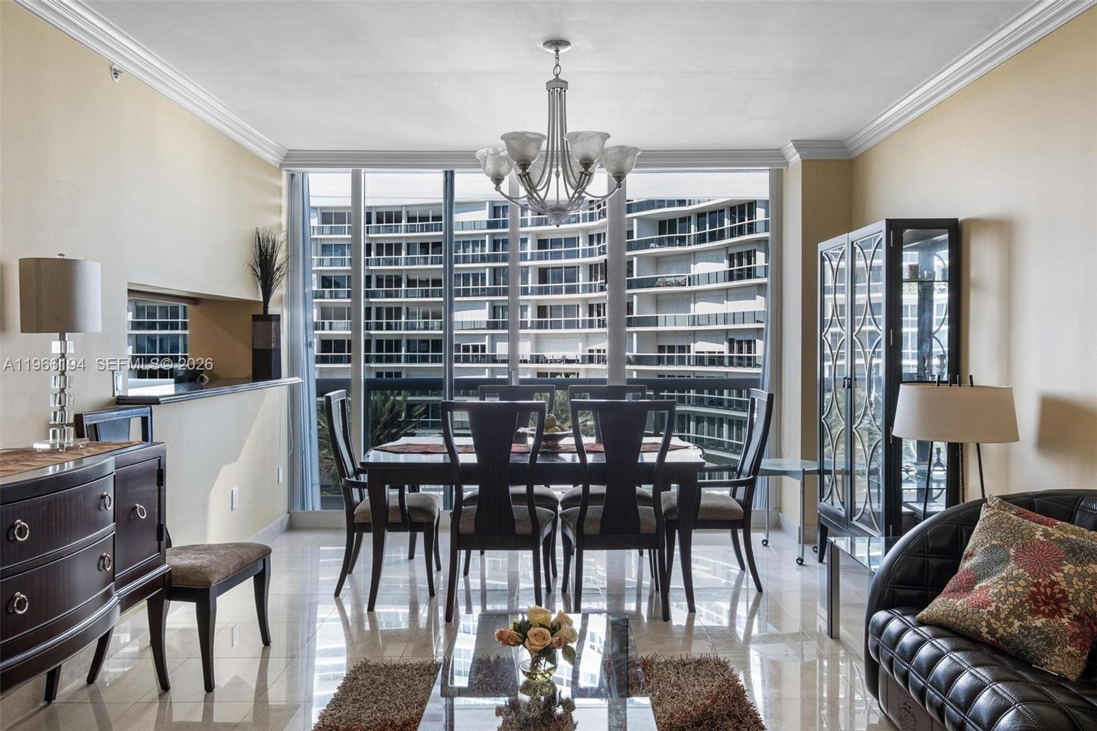 SOLIMAR CONDO - Residential