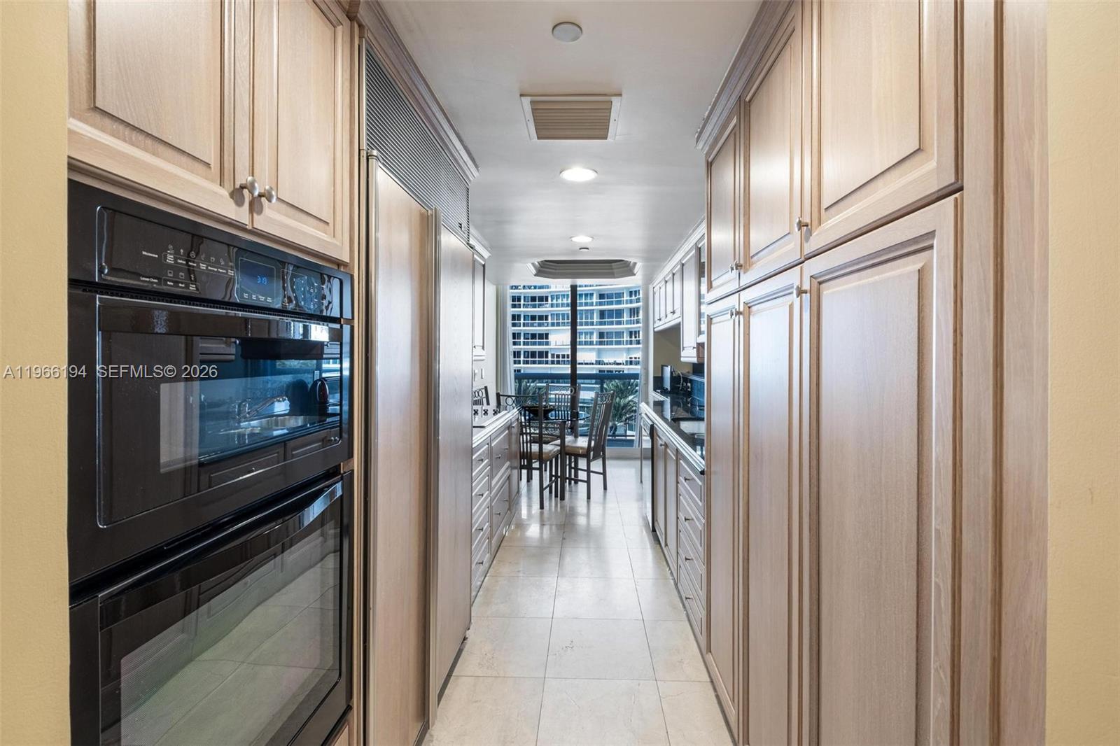 SOLIMAR CONDO - Residential