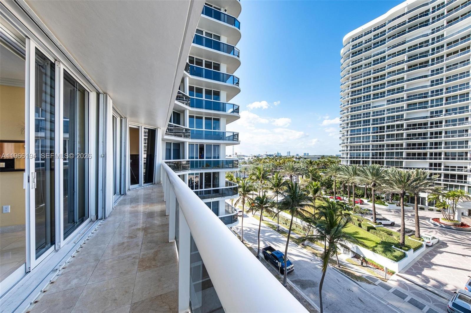 SOLIMAR CONDO - Residential