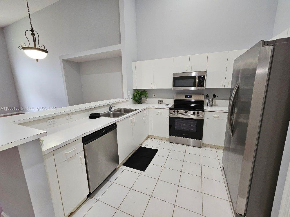 NORTHTREE 2 - Residential Lease