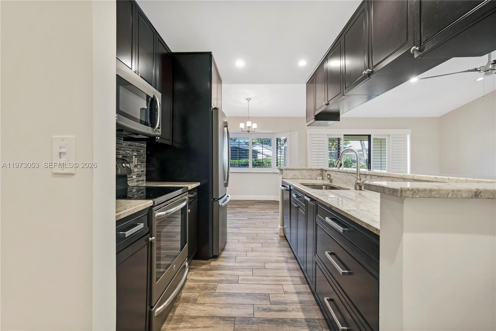 CHELSEA II - Residential