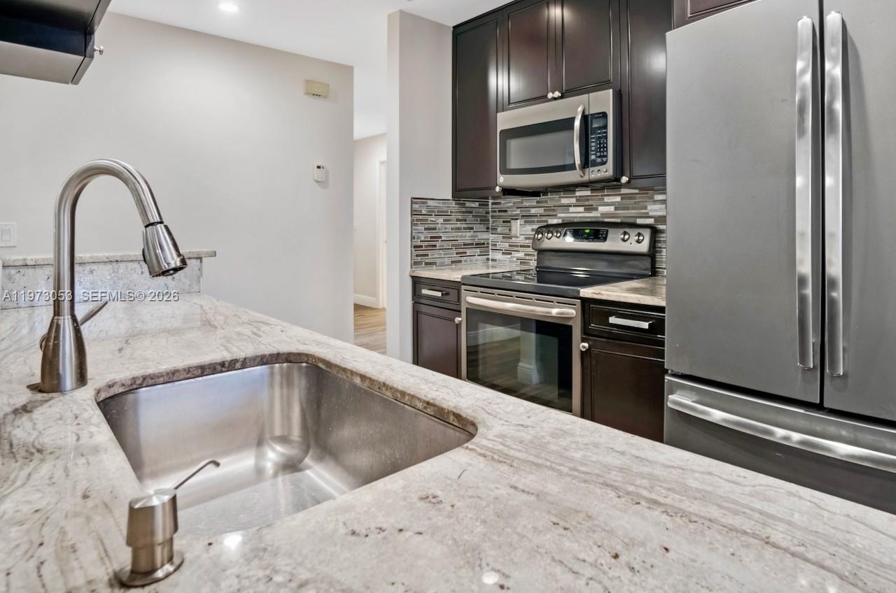 CHELSEA II - Residential