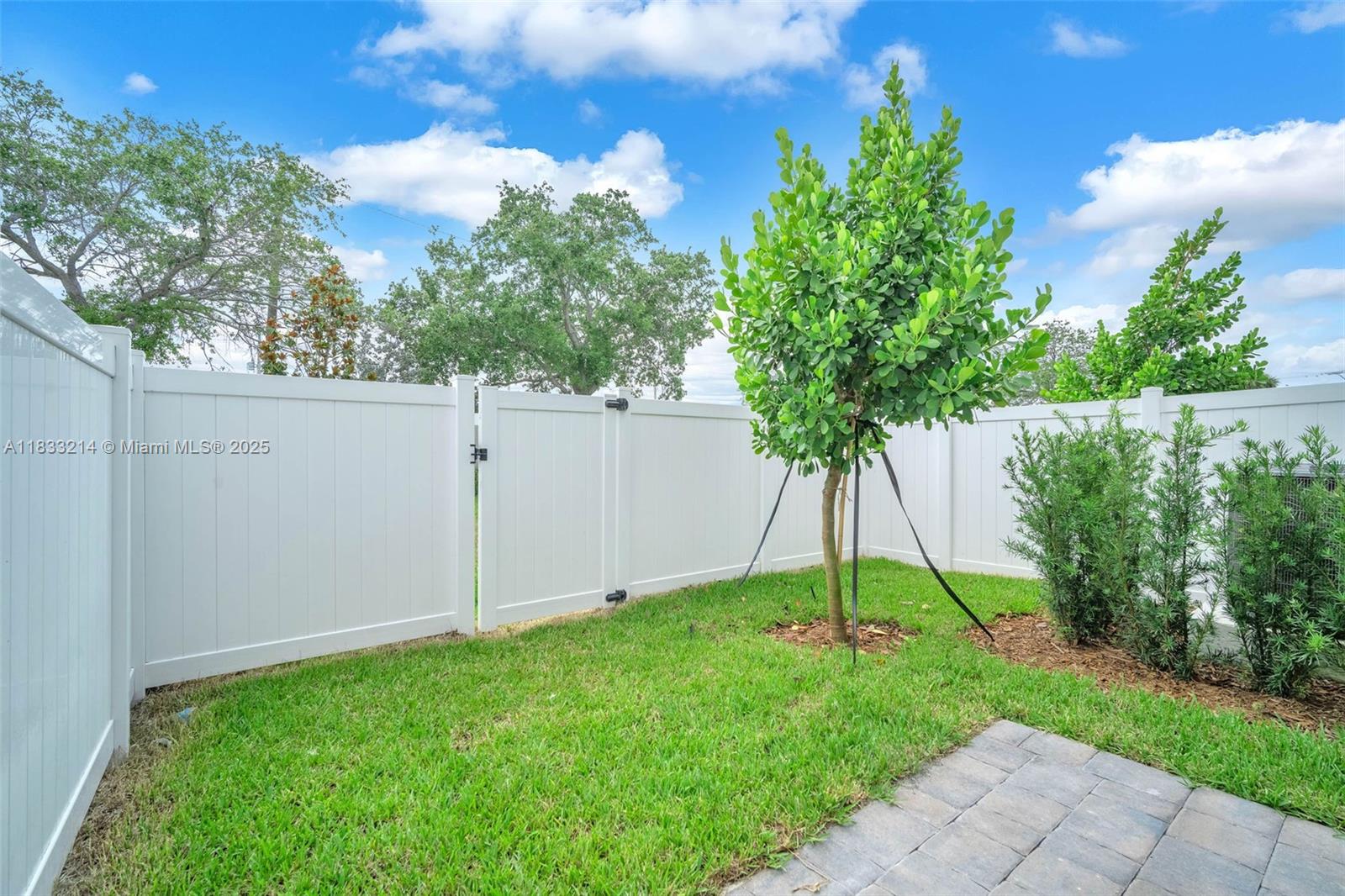 142 SW 171st Way 142