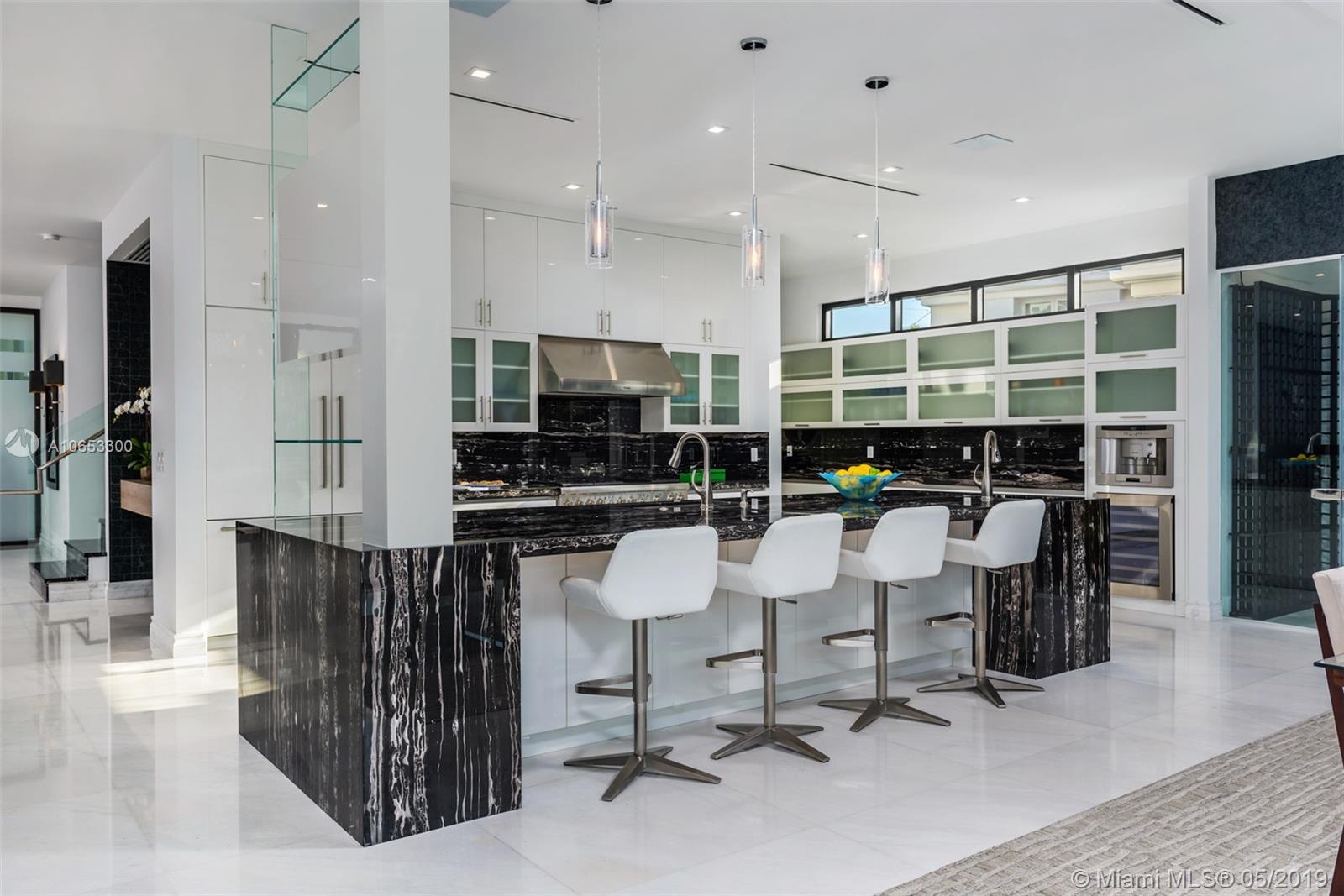 SEA ISLAND - Residential