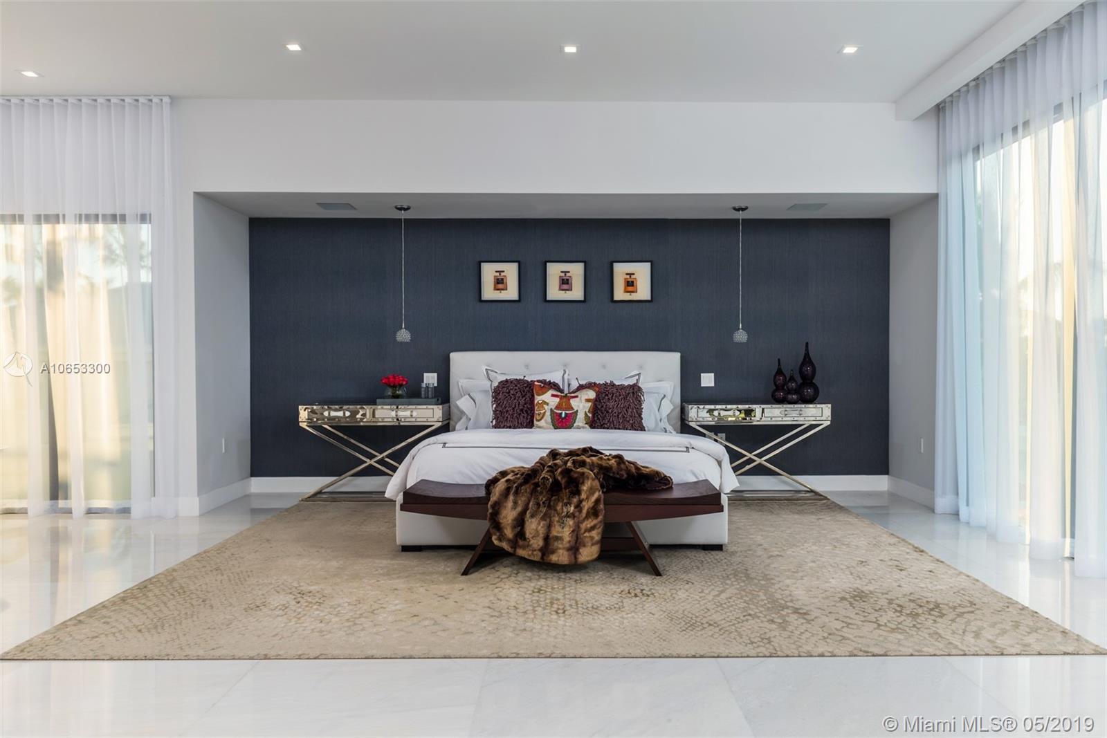 SEA ISLAND - Residential