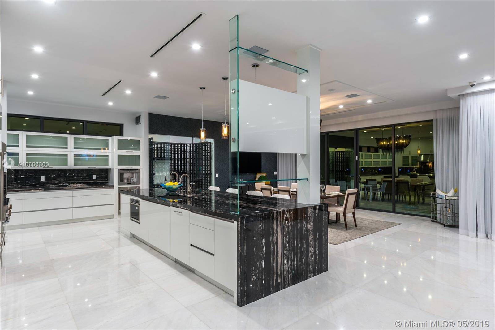 SEA ISLAND - Residential