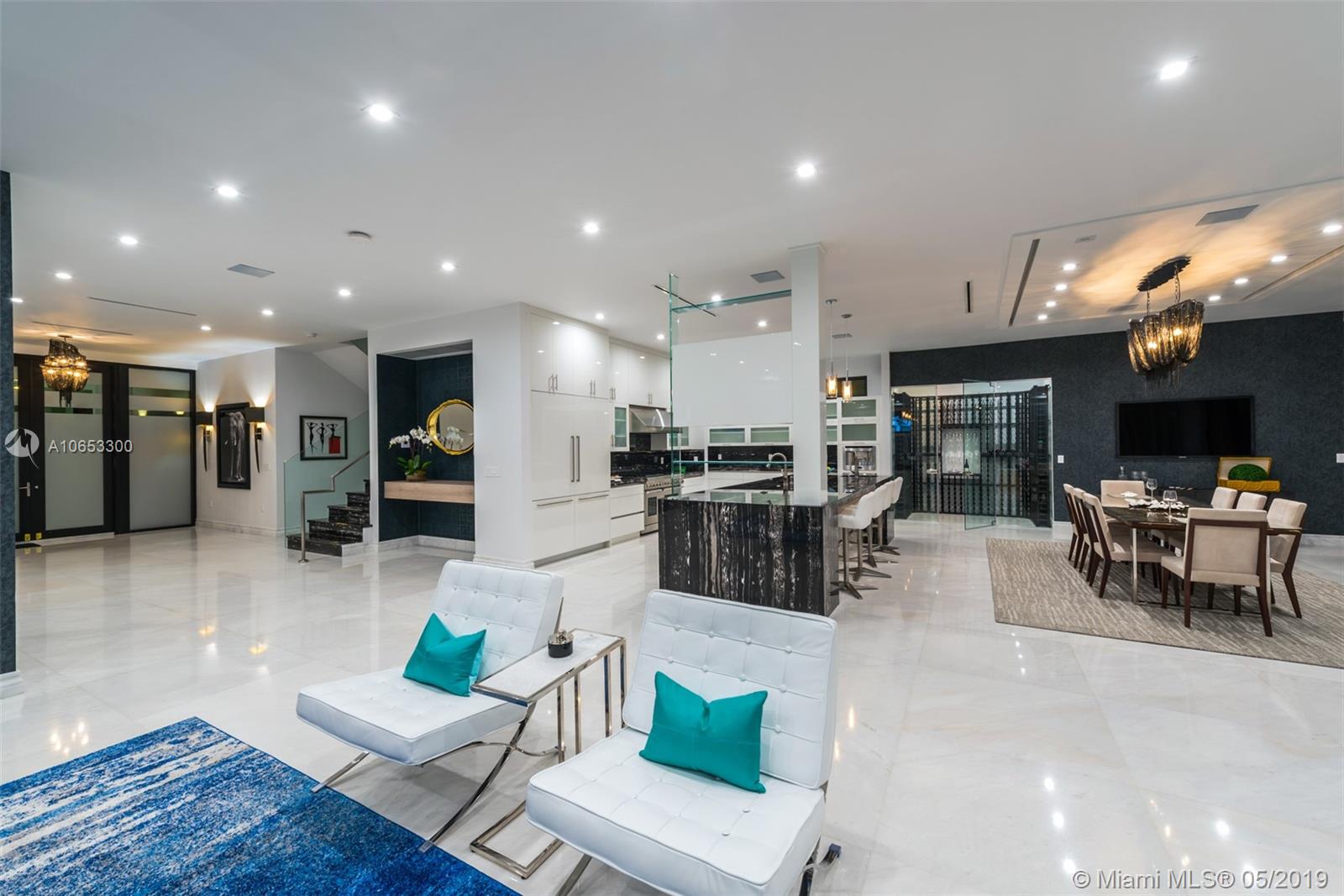 SEA ISLAND - Residential