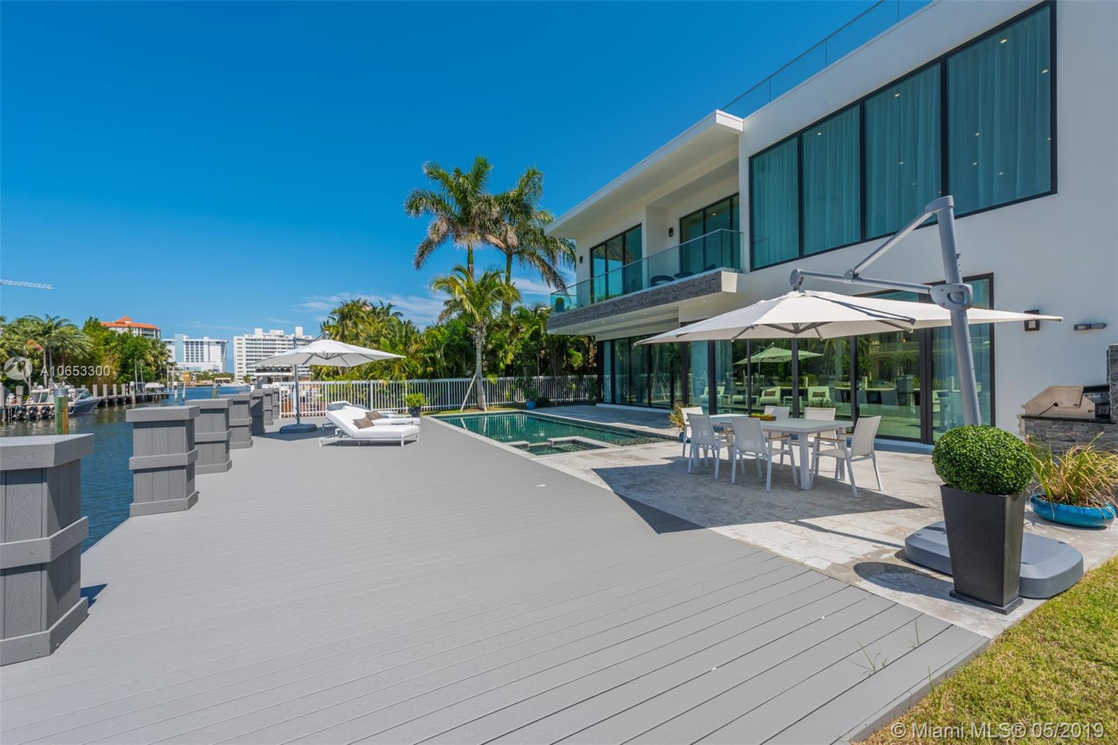 SEA ISLAND - Residential