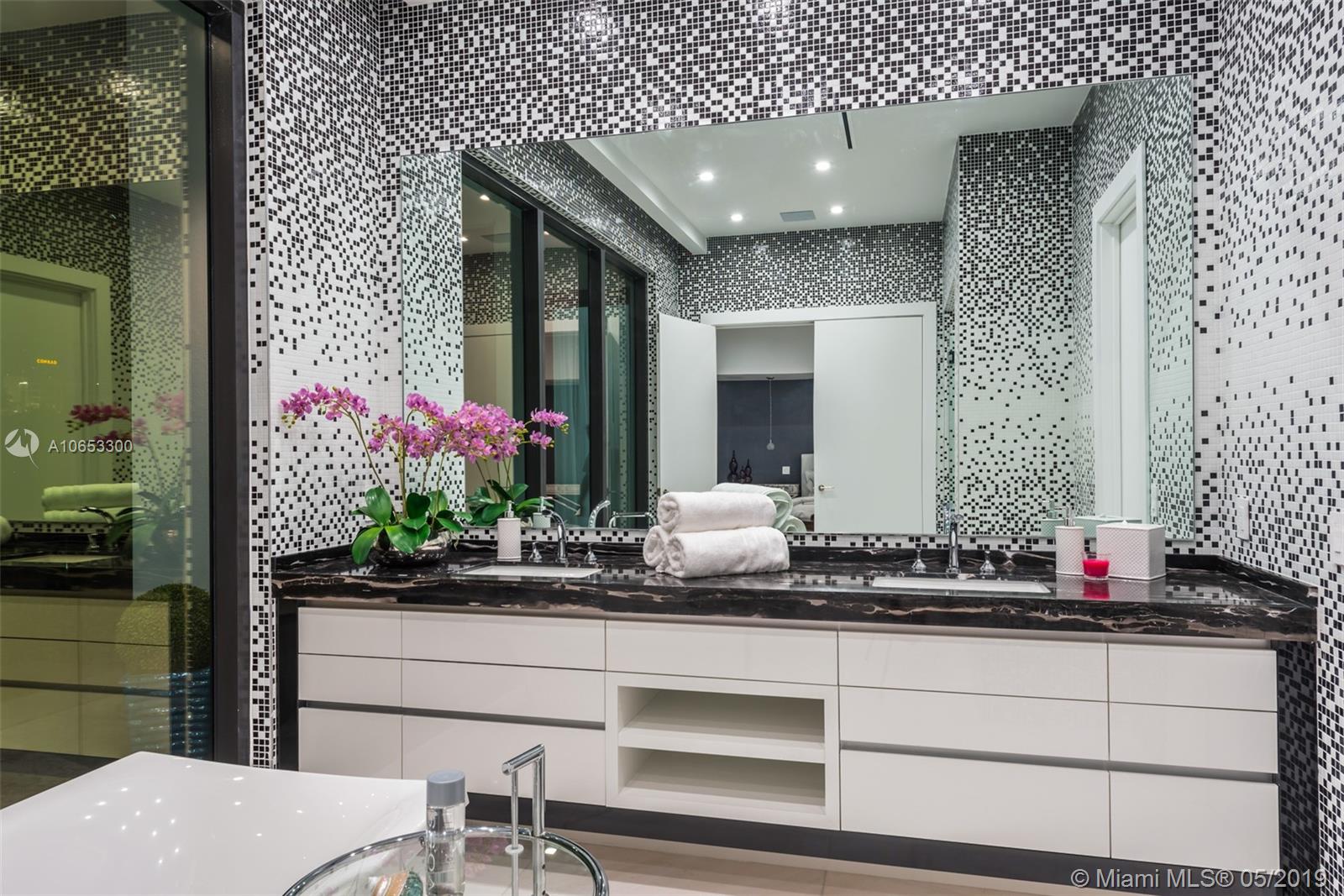 SEA ISLAND - Residential