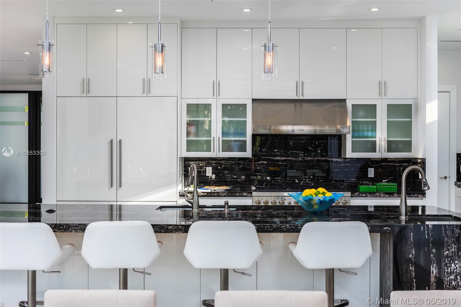 SEA ISLAND - Residential