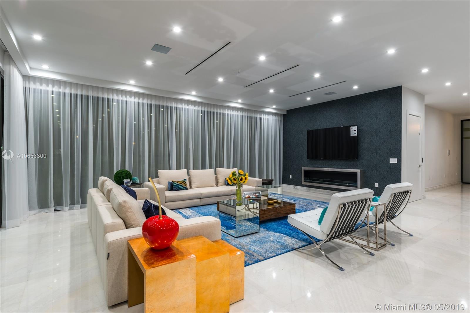 SEA ISLAND - Residential