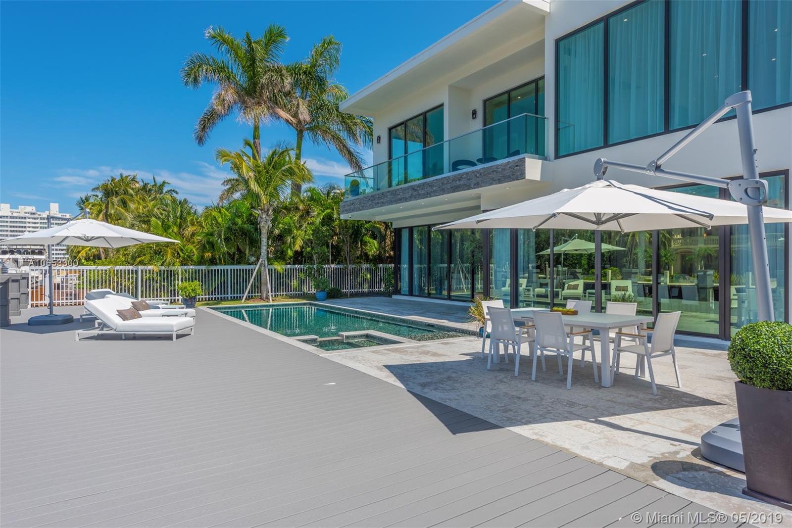 SEA ISLAND - Residential