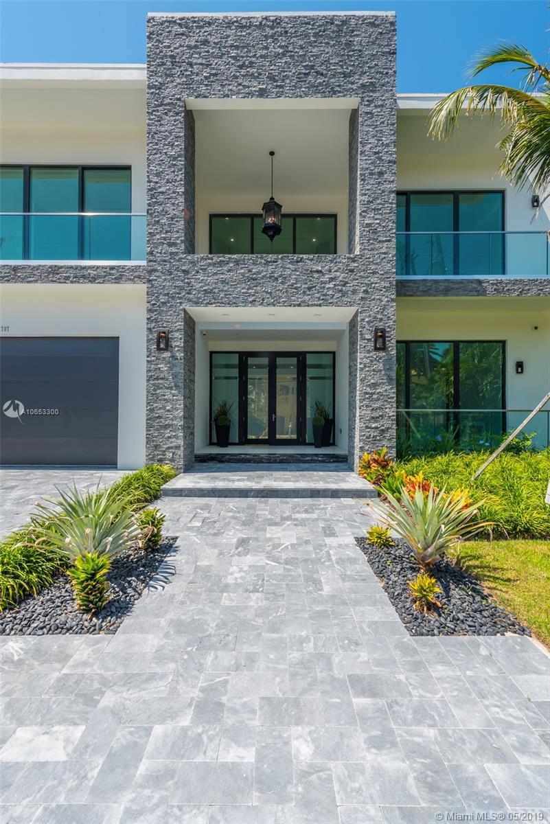 SEA ISLAND - Residential