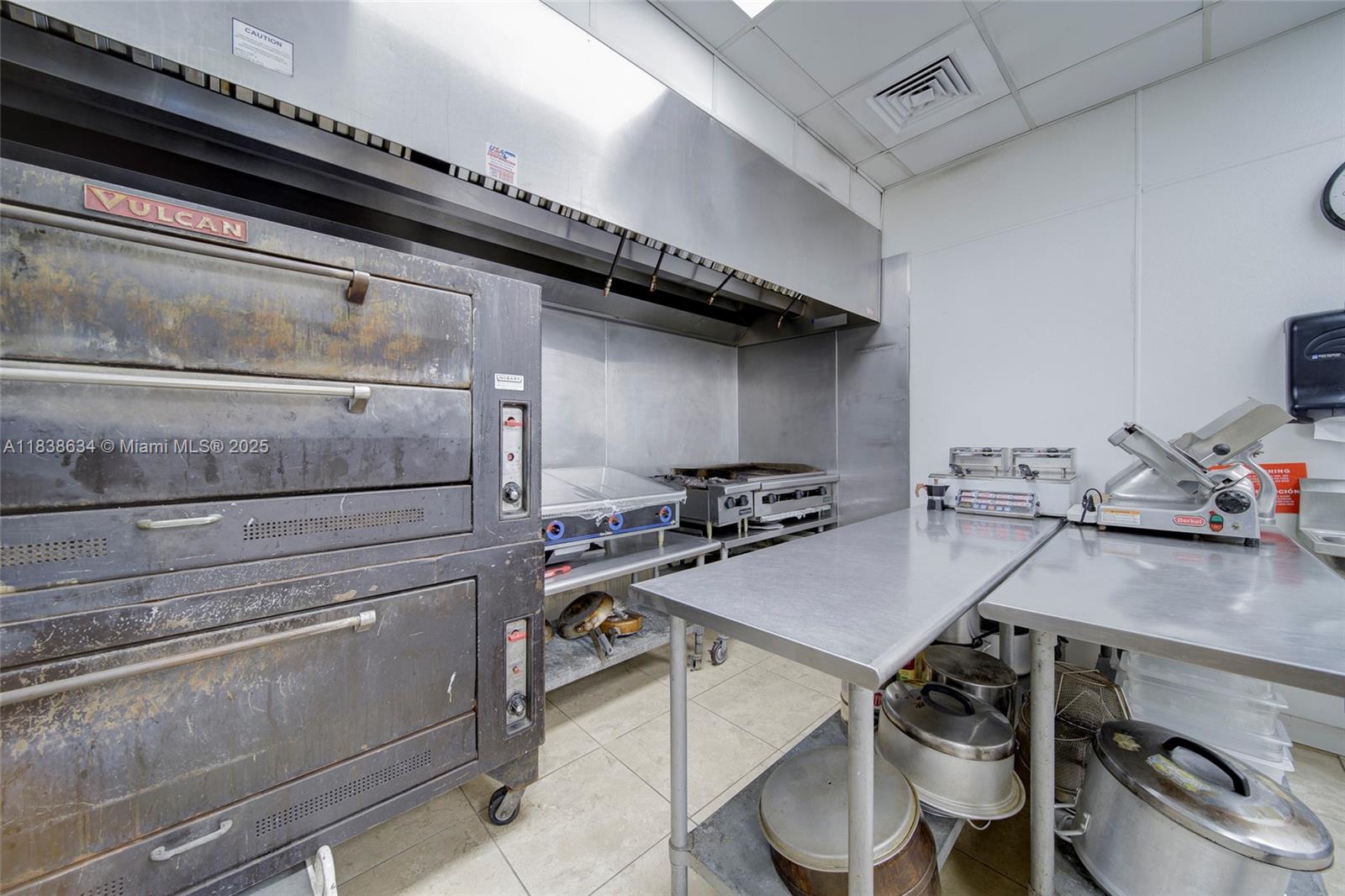Commercial Kitchen For Sale On 8th Street Near Airport