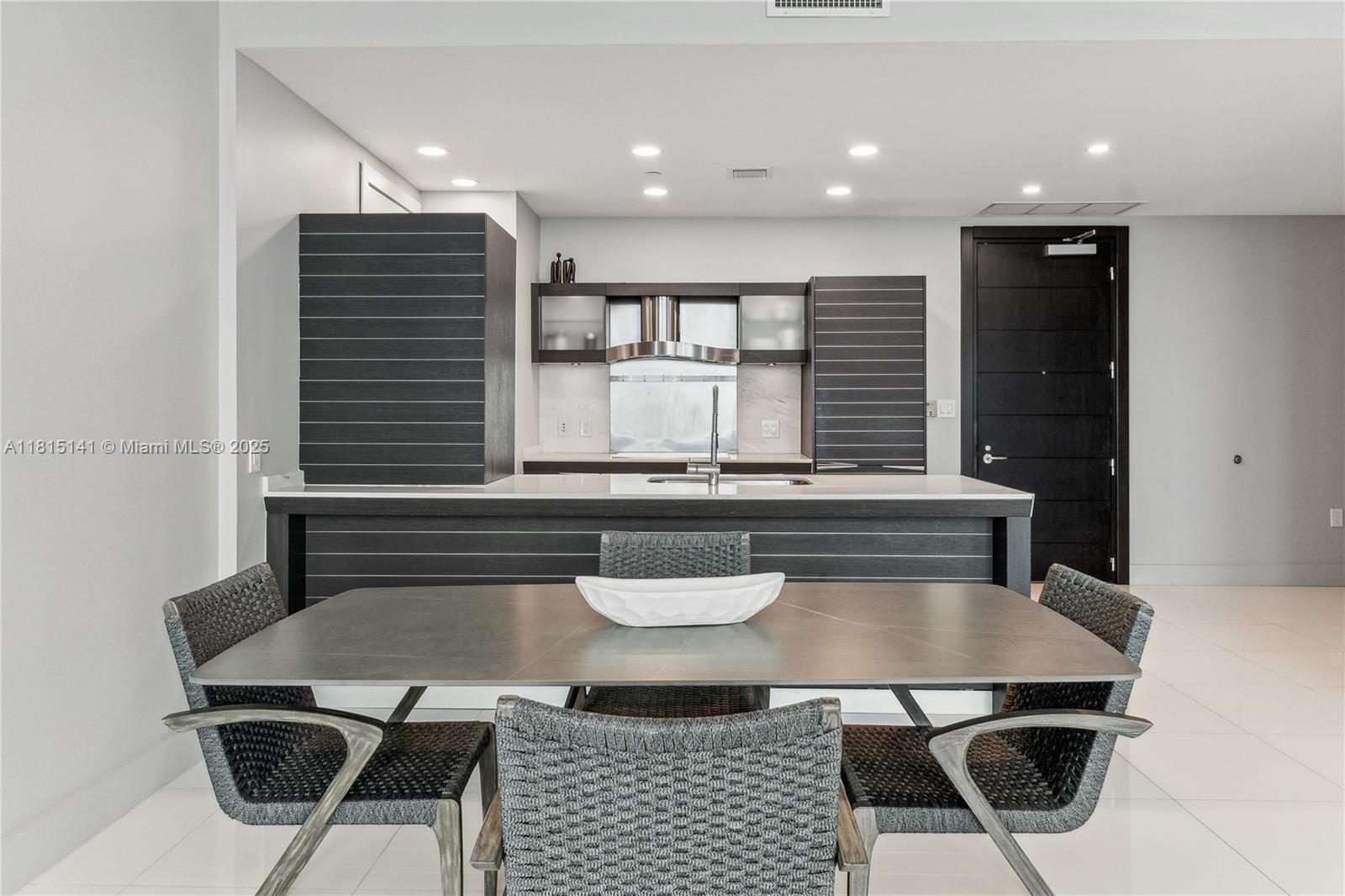 200 Biscayne Boulevard Way 4912