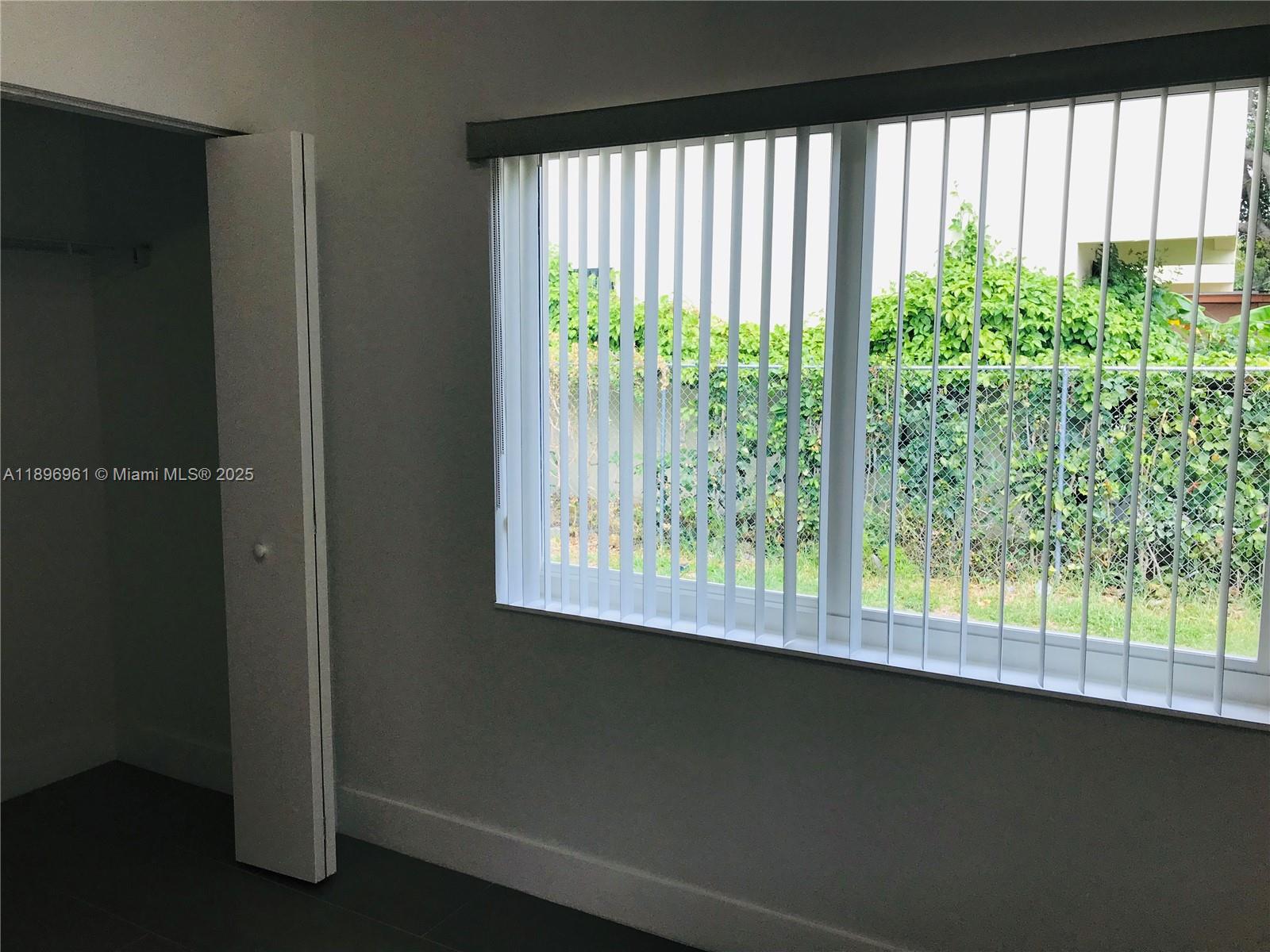 BUENA VISTA GARDENS - Residential Lease