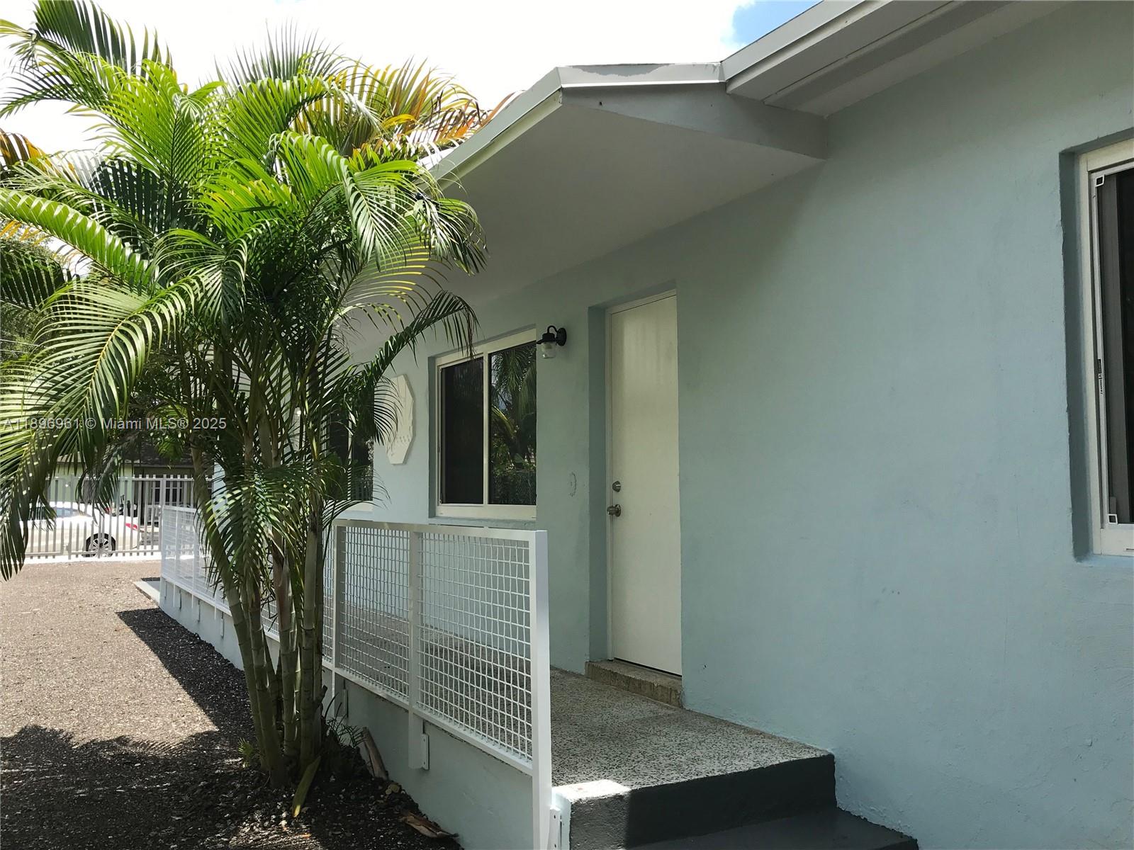 BUENA VISTA GARDENS - Residential Lease