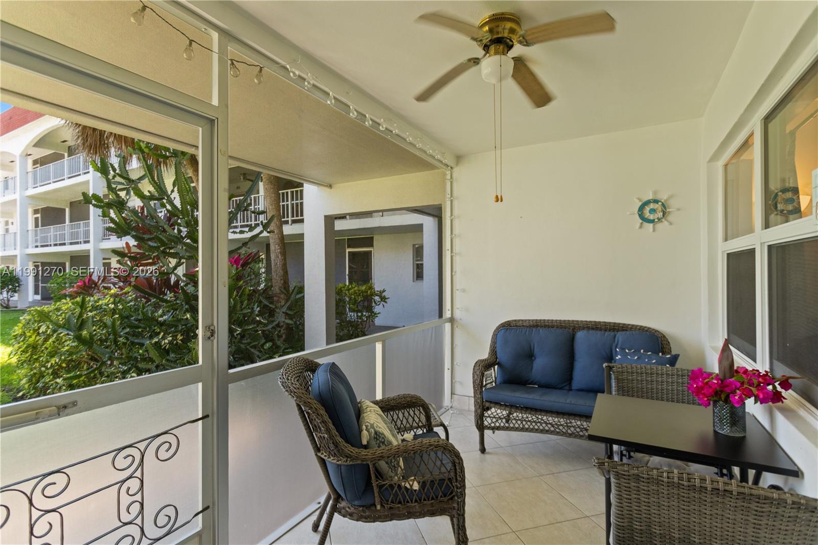 CASA PARADISO CO-OP - Residential