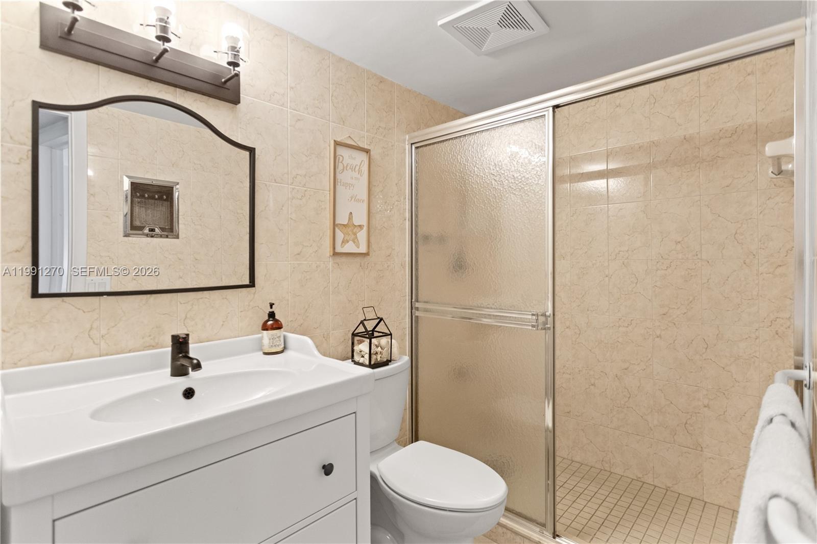 CASA PARADISO CO-OP - Residential