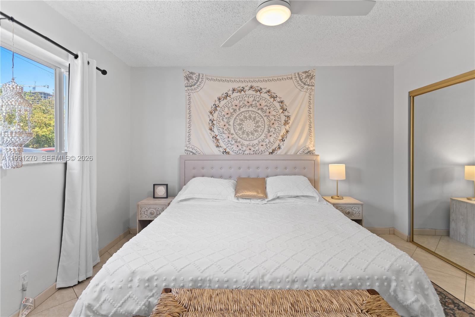 CASA PARADISO CO-OP - Residential