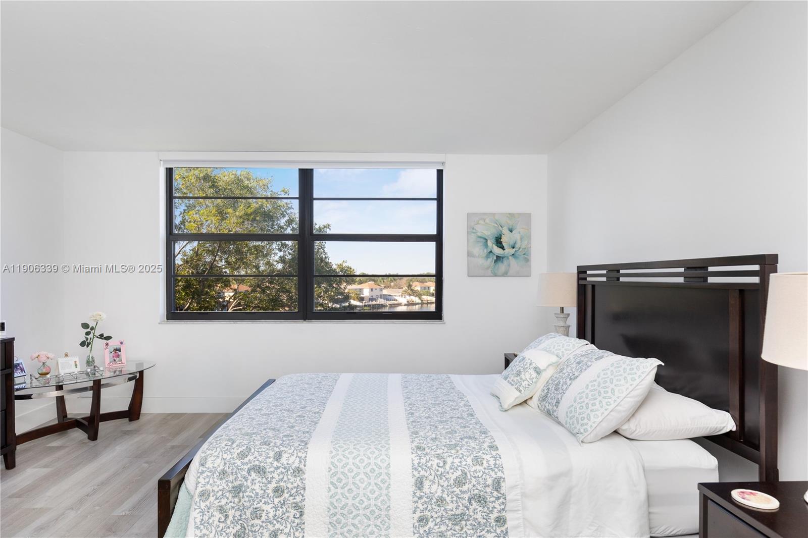 COLONY POINT 3 CONDO - Residential