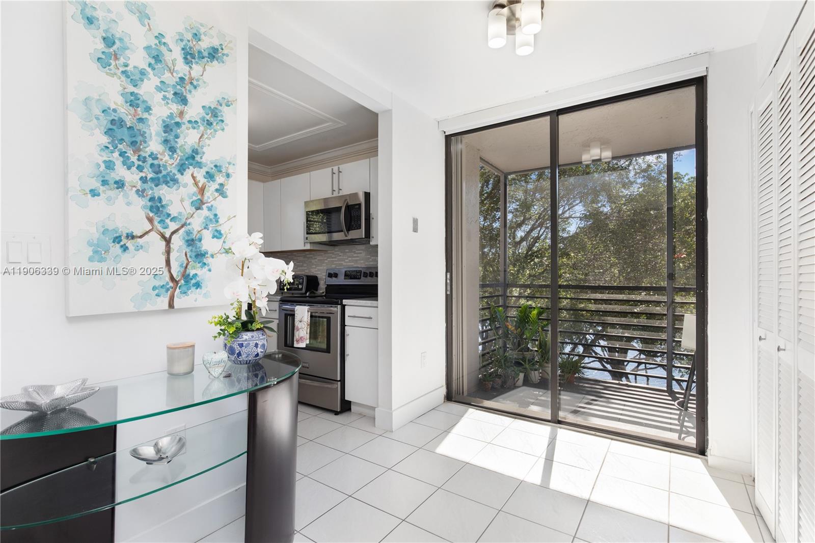 COLONY POINT 3 CONDO - Residential