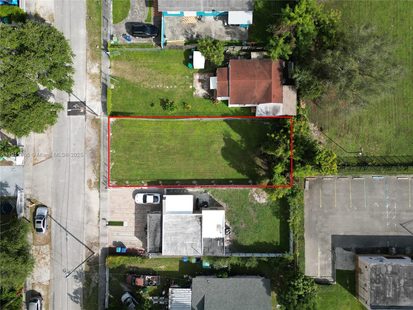 HIGH RIDGE PARK - Land