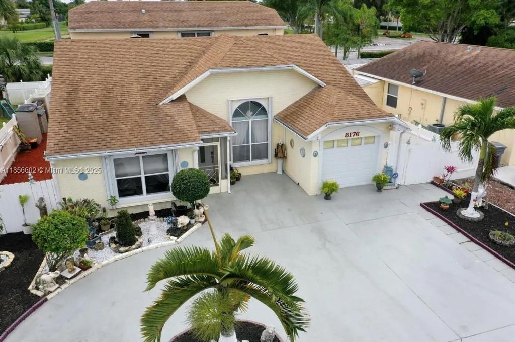 Photo of 8176 Scenic Turn, Boca Raton, FL 33433 (MLS # A11856602)
