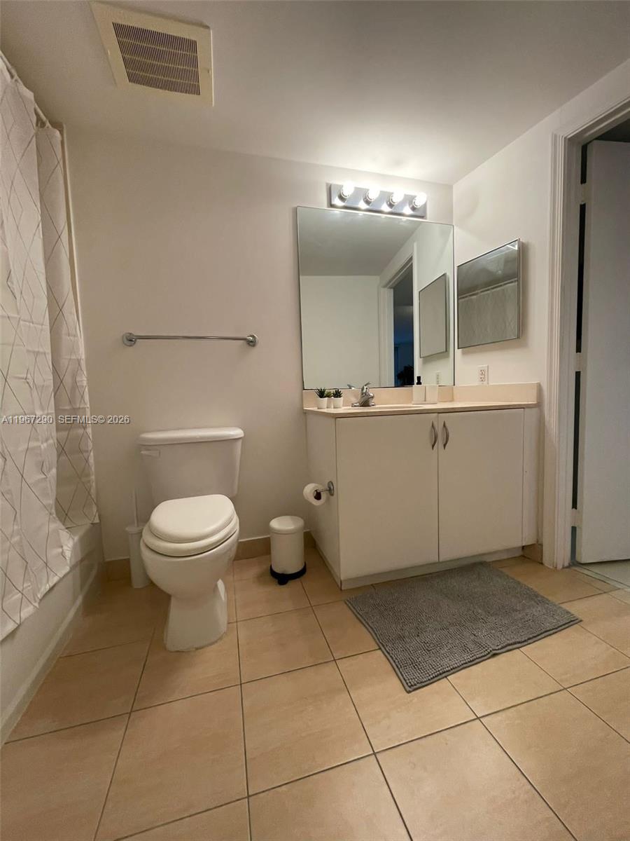 OPERA TOWER CONDO - Residential