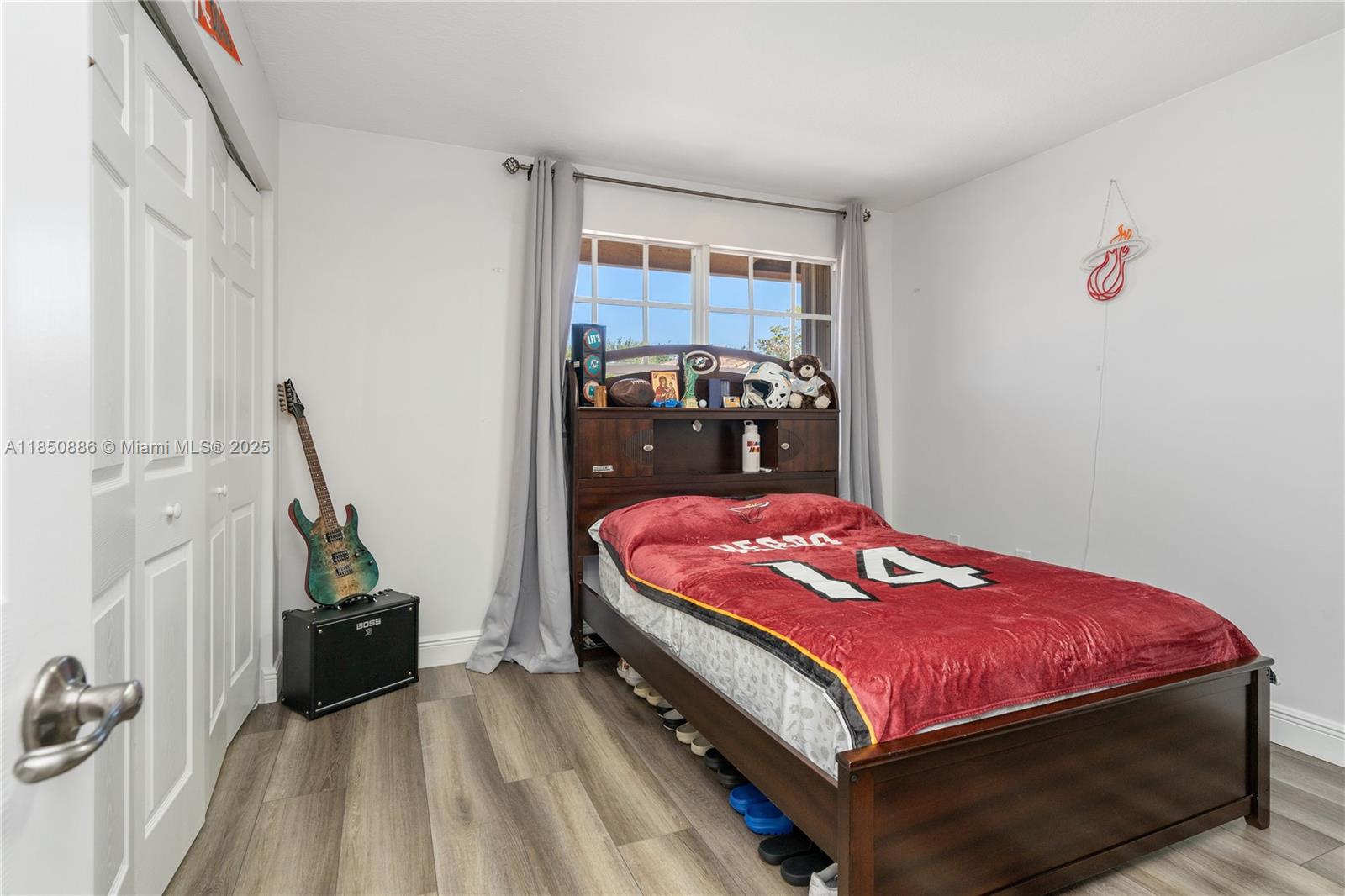 SUNSET FALLS PLAT 1 - Residential