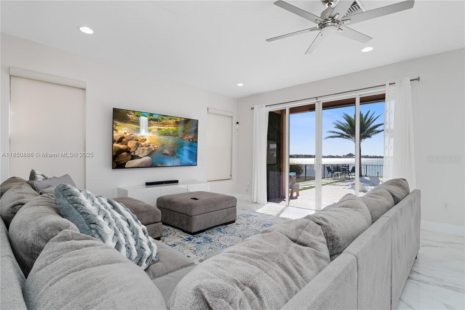 SUNSET FALLS PLAT 1 - Residential