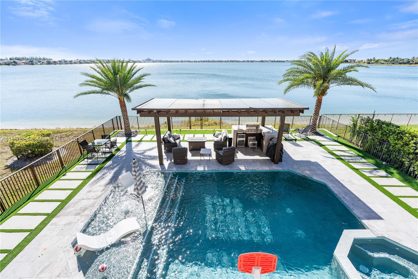 SUNSET FALLS PLAT 1 - Residential