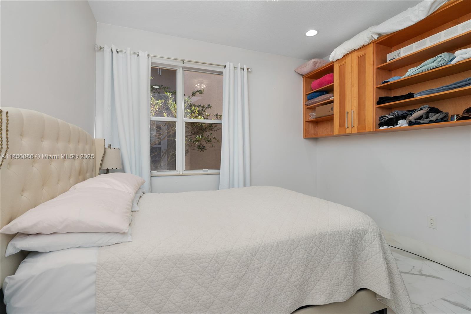 SUNSET FALLS PLAT 1 - Residential