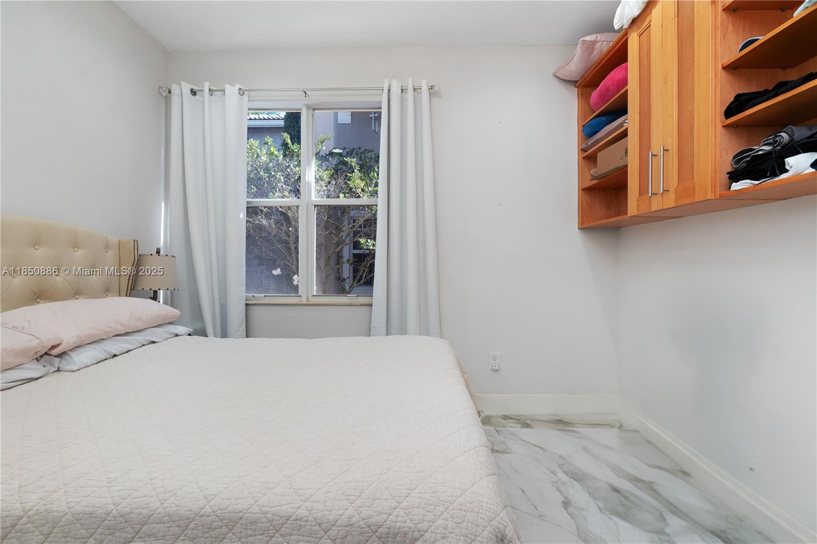 SUNSET FALLS PLAT 1 - Residential