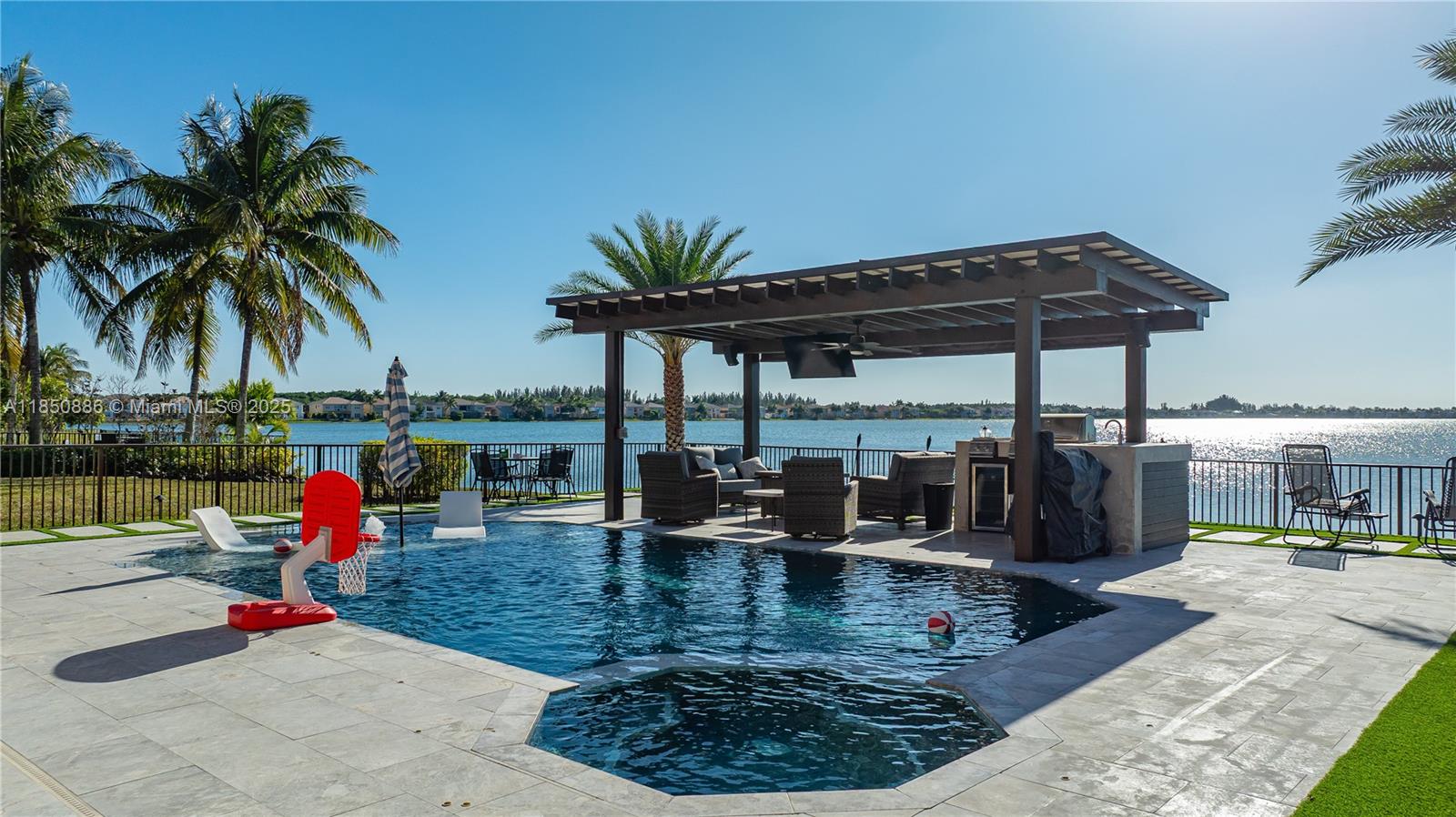 SUNSET FALLS PLAT 1 - Residential