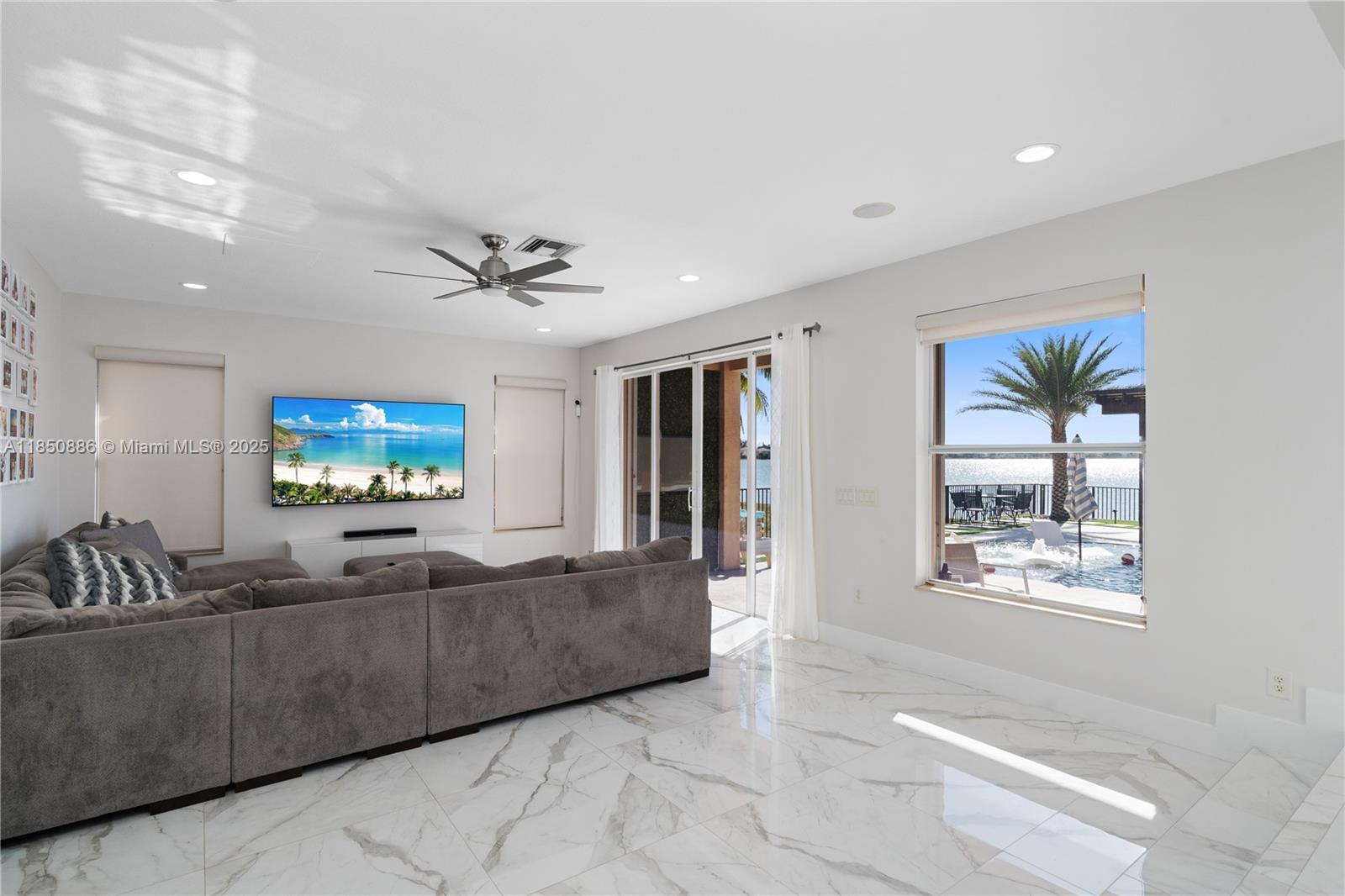 SUNSET FALLS PLAT 1 - Residential