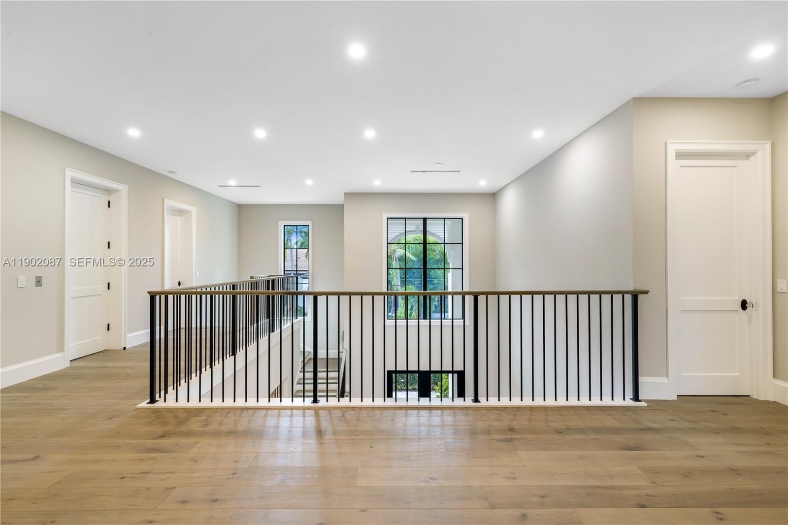 LAUDERDALE SHORES REAMEN - Residential