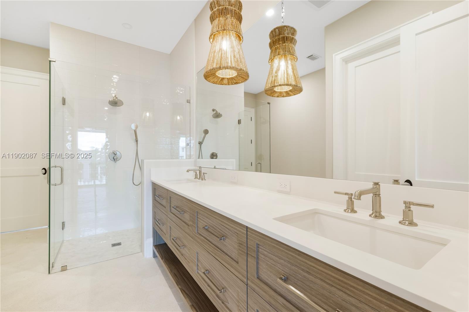 LAUDERDALE SHORES REAMEN - Residential